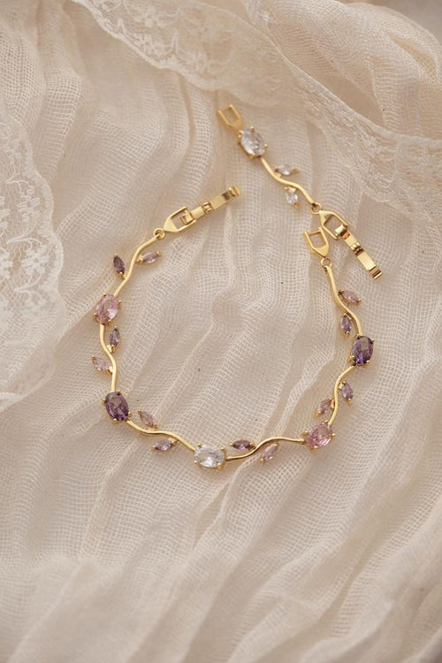 WOMEN'S JEWELLERY